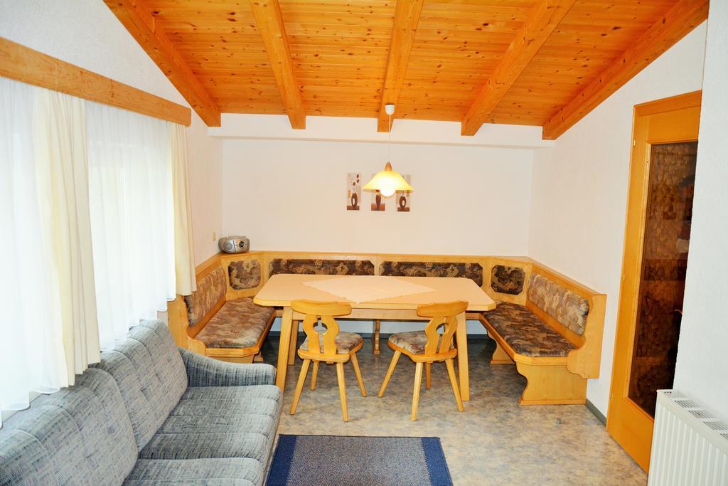Ferienwohnungen Schoepf Jerzens Habitación foto