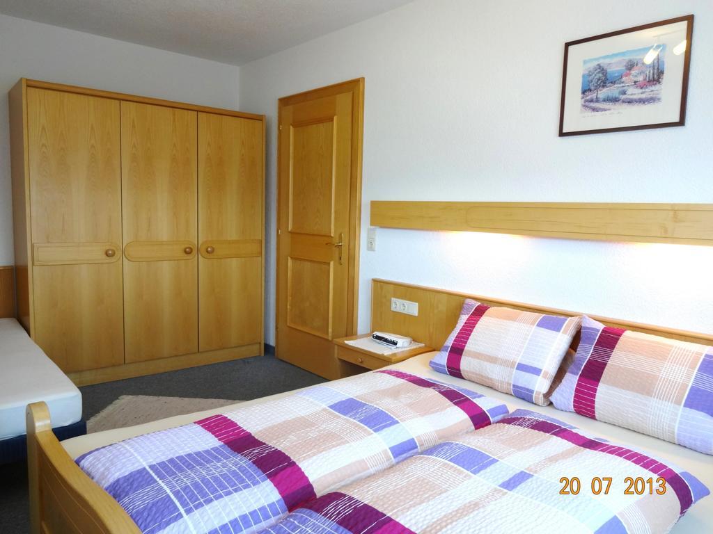 Ferienwohnungen Schoepf Jerzens Habitación foto